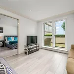 Luxurious Spacious 2 Bed W Terrace