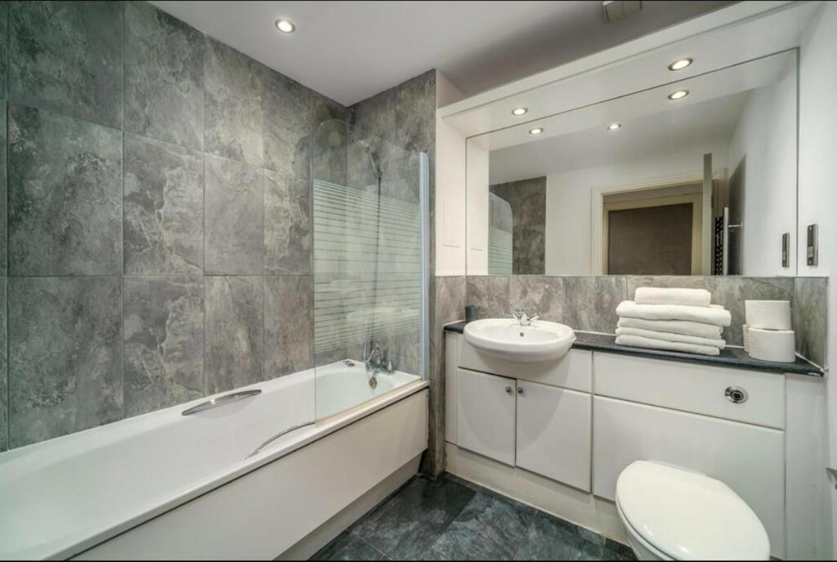 Luxurious Spacious 2 Bed W Terrace Appartamento Londra