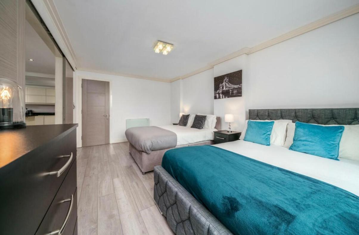 Luxurious Spacious 2 Bed W Terrace